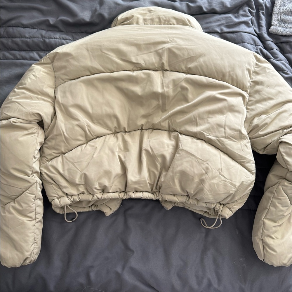 Cropper Puffer Jacket - Picture 5 of 5
